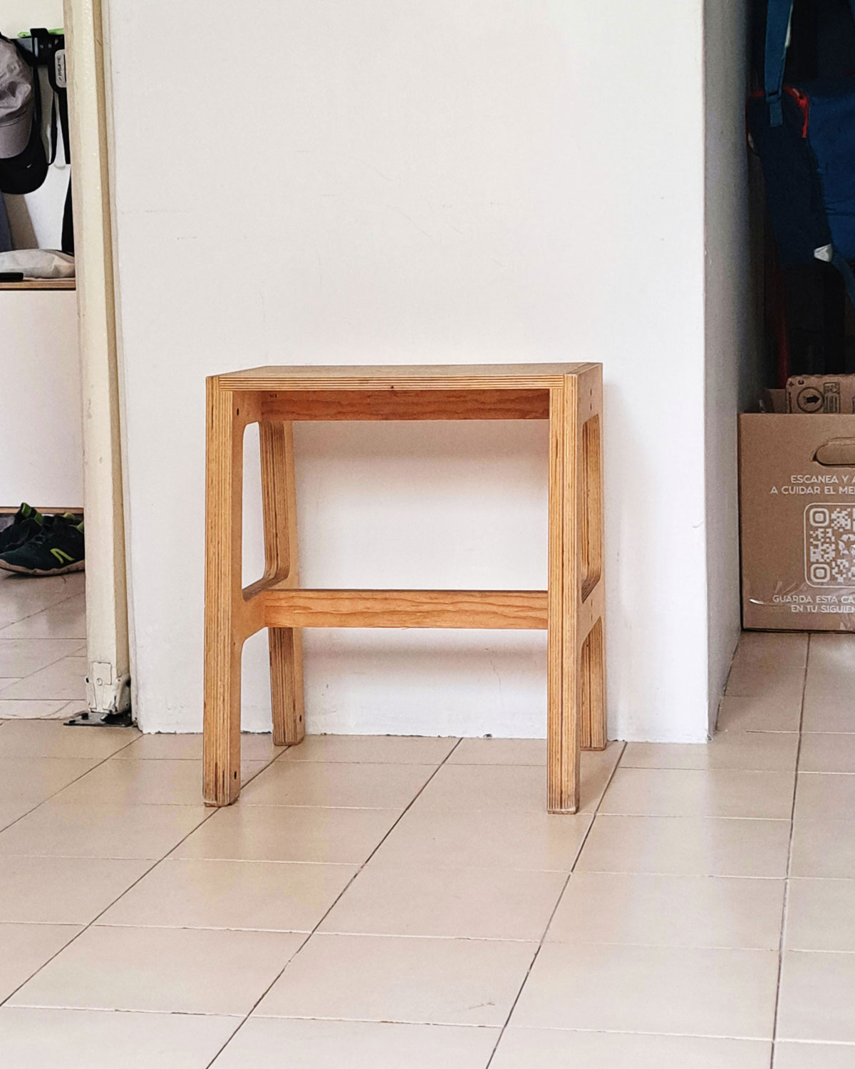 Flexible stools