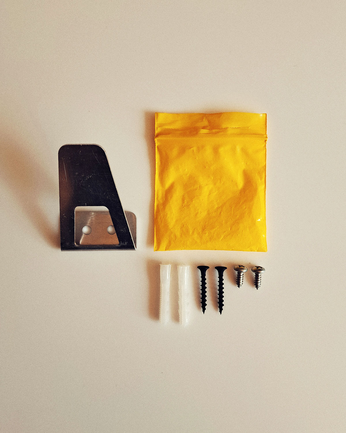 Aluminium hook