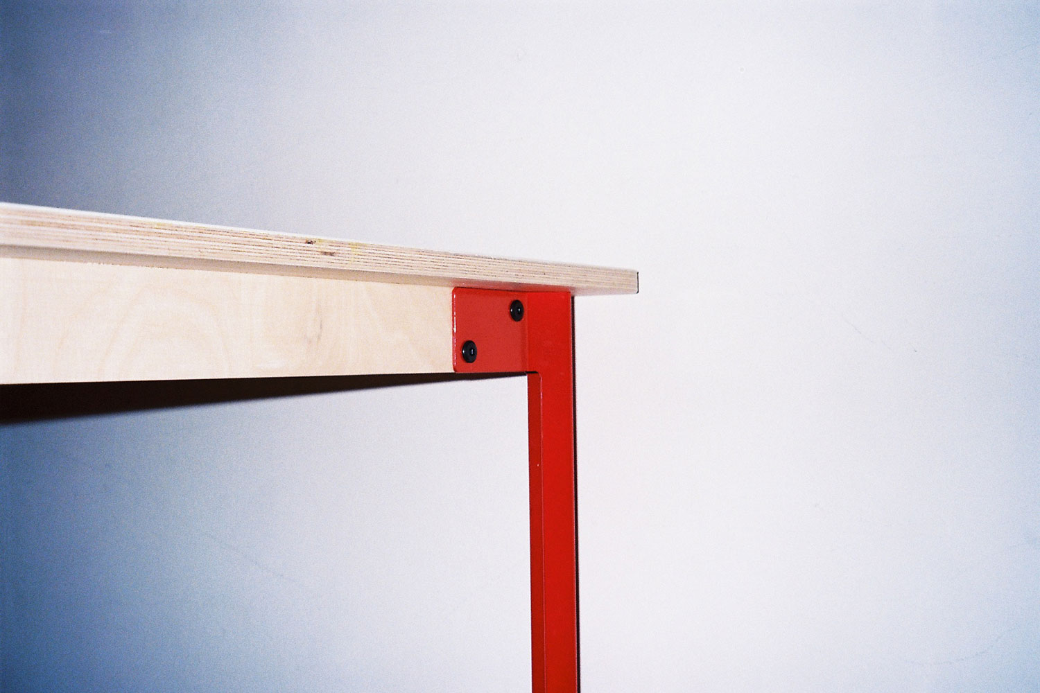 D____________n table