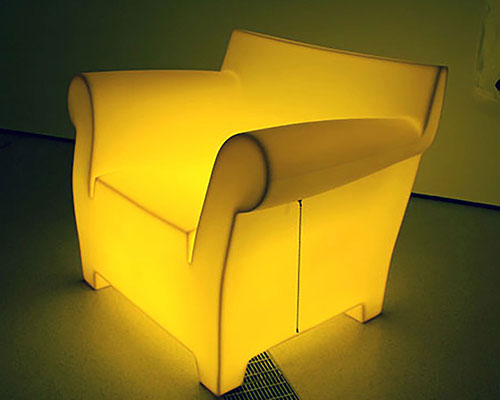 This Is a Lamp by Tobias Wong, 2001